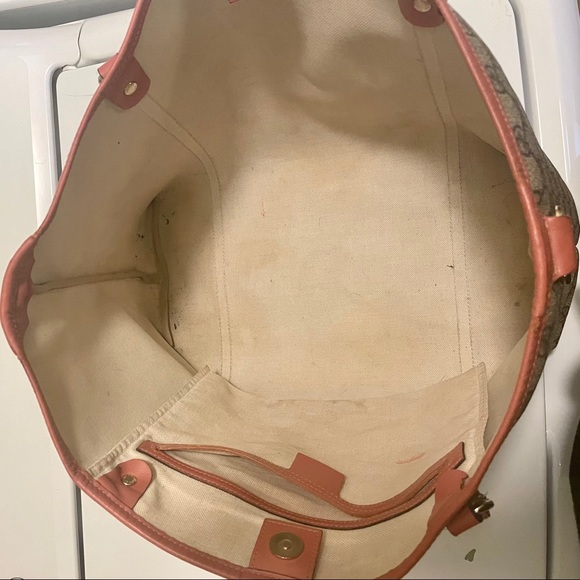 Gucci Gg Supreme Leather Trim Tote - Picture 13 of 15